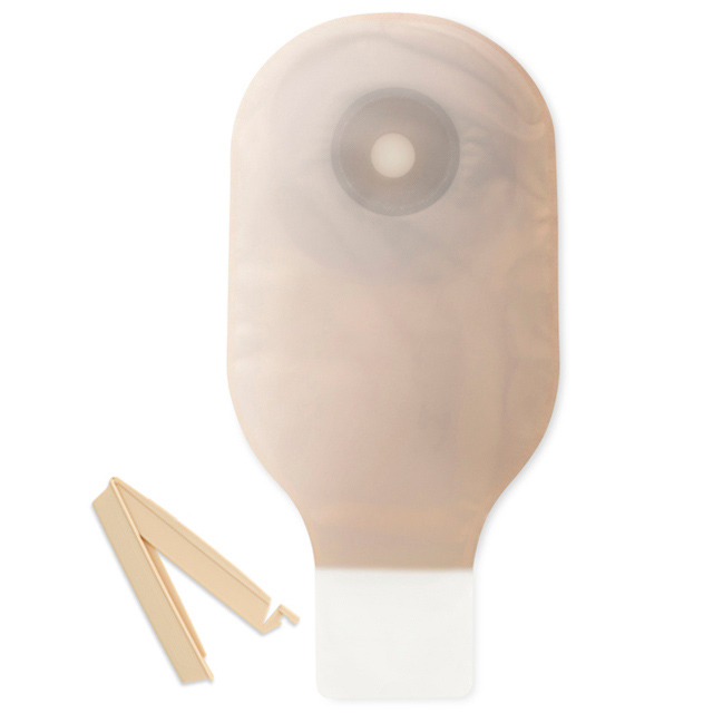 Ostomy 8637 Premier drainable pouch flat flextend clamp no filter, tape front